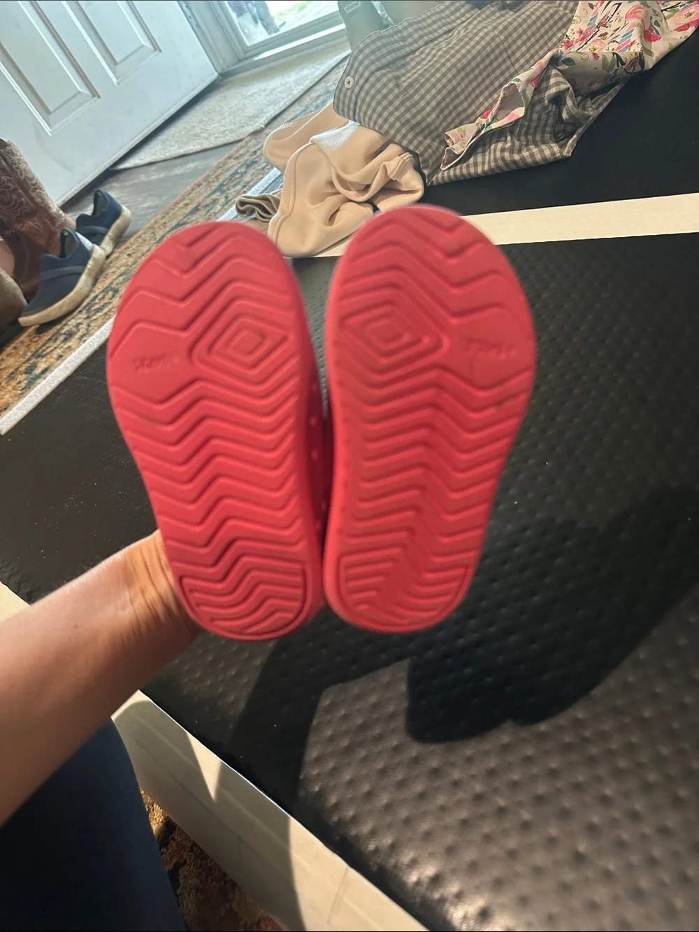 Toms Kids Slip-On size 5